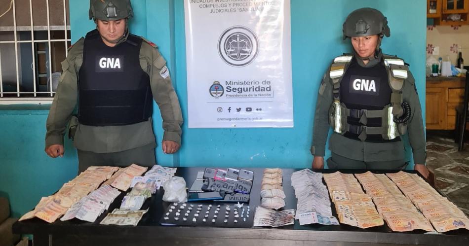 Gendarmeriacutea secuestroacute drogas y detuvo a cuatro personas en operativos en San Juan