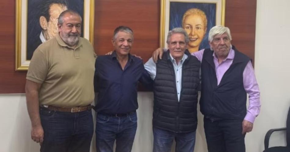 Héctor Daer Octavio Argüello Carlos Acuña y Hugo Moyano tras la reunión (Foto- CGT)