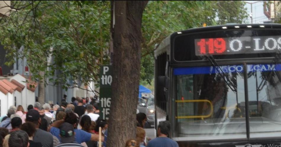 Decano rechaza dichos de sector de la UTA y garantiza que mantildeana habraacute servicio