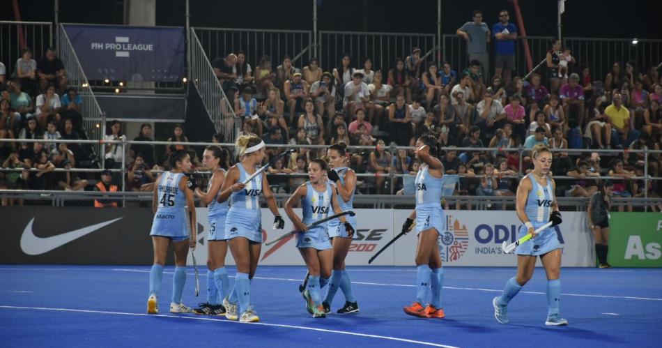 Las Leonas perdieron en penales australianos