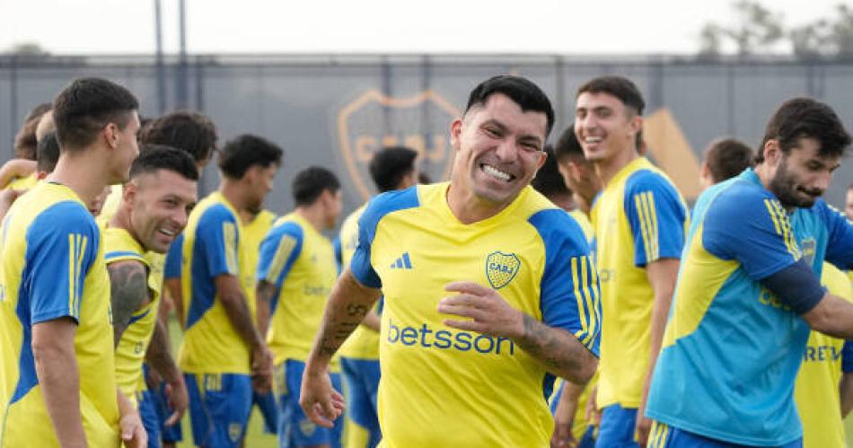 Medel y Valentini diraacuten adioacutes en Boca