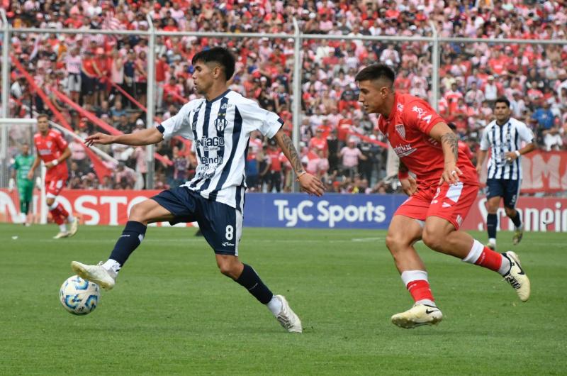 El final de un suentildeo- Sarmiento no pudo con Los Andes y se quedoacute sin ascenso