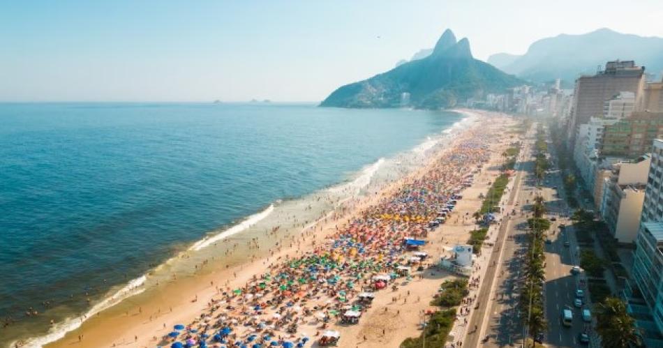 Vacaciones en Brasil- cuaacutento maacutes barato seraacute viajar a descansar a las playas del paiacutes vecino