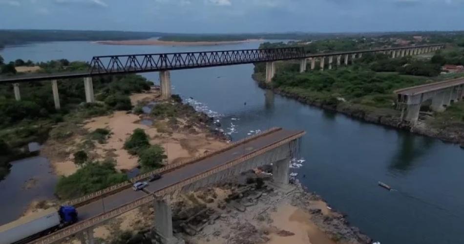 Aumenta a 10 el nuacutemero de fallecidos por el derrumbe de un puente en Brasil