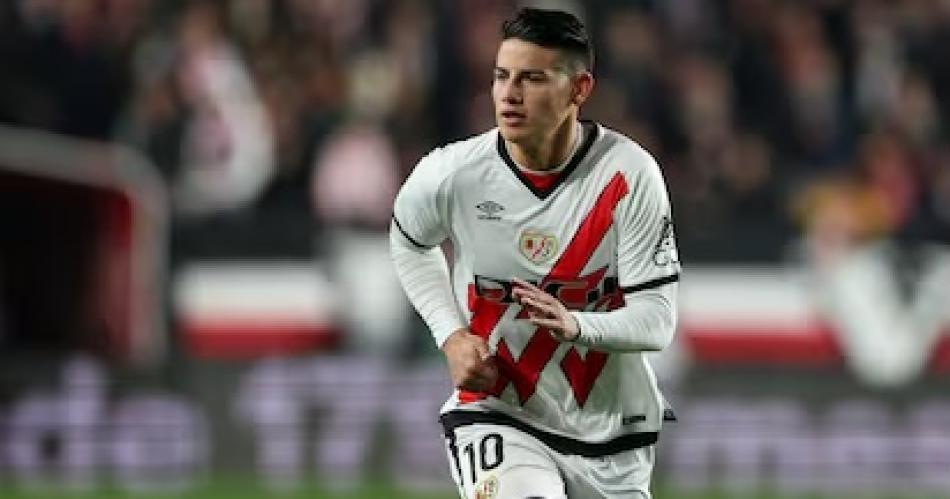 Racing le apunta a James Rodriacuteguez para reemplazar a Juanfer