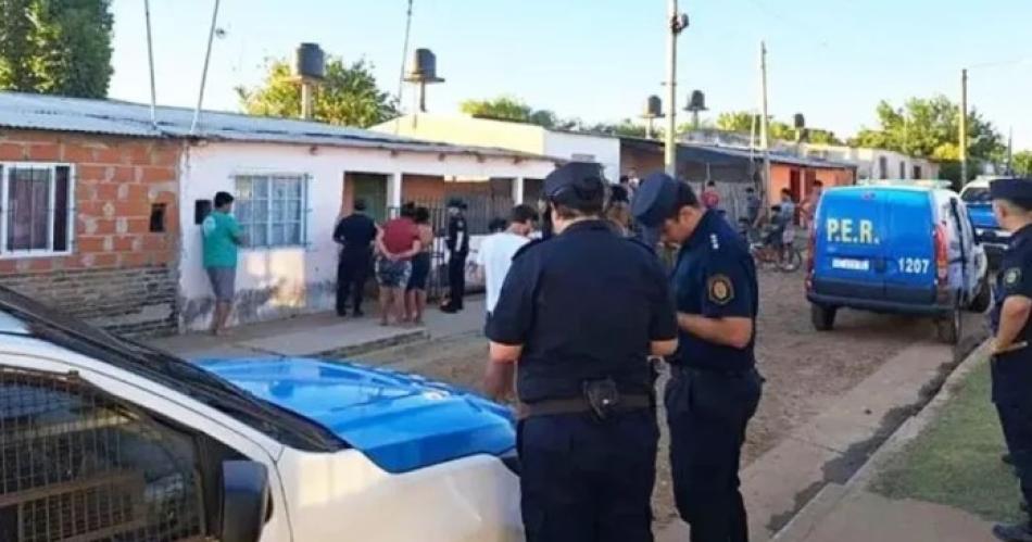 Horror- intentoacute asesinar a su ex baleaacutendola en el rostro y luego se matoacute