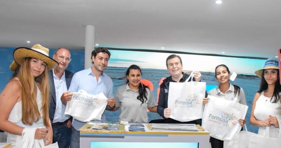 Zamora participoacute de la inauguracioacuten del Paseo del Norte Grande 2025 en Pinamar