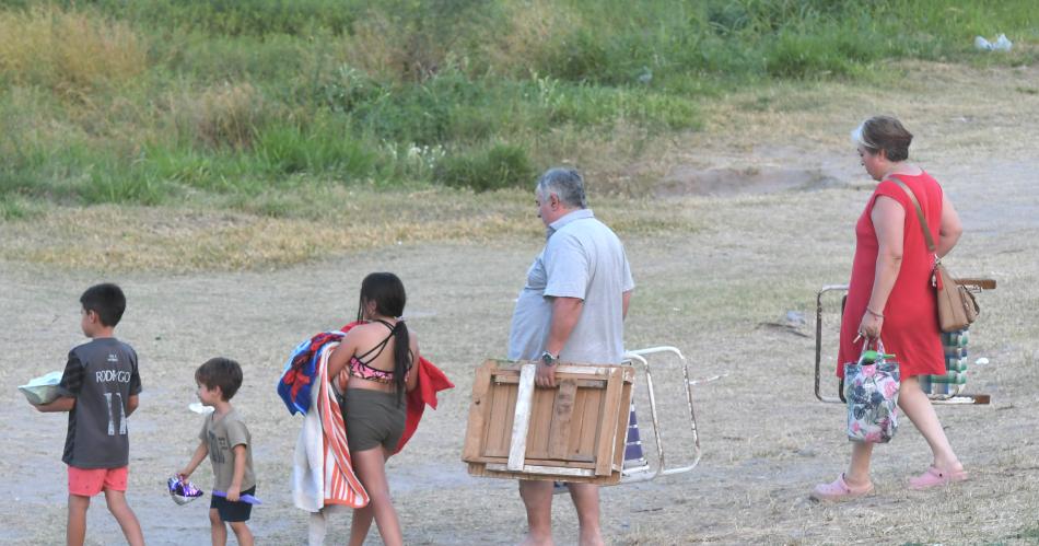 Santiago del Estero tendraacute otro diacutea de intenso calor pero anuncian lluvias