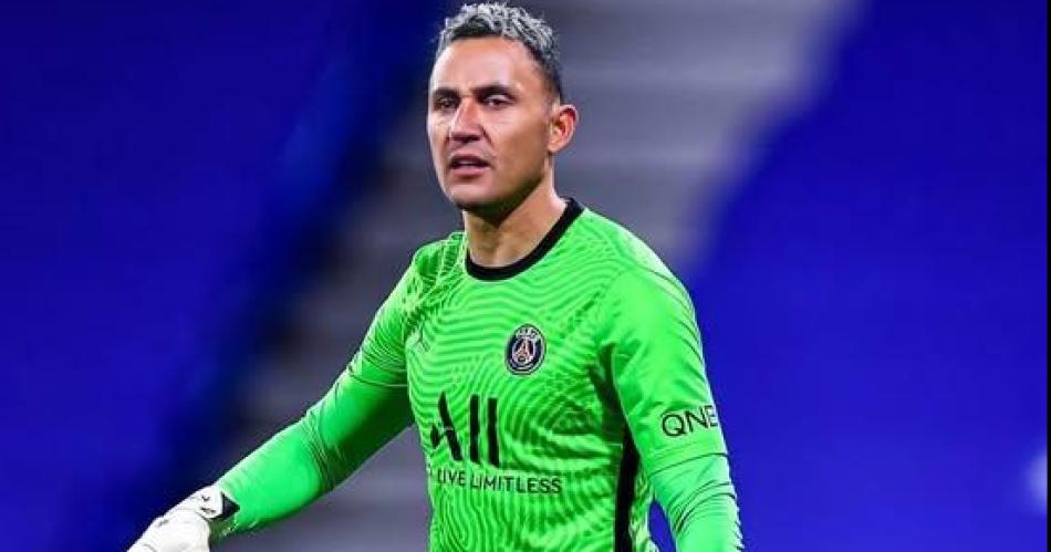 Keylor Navas seraacute arquero de Newells que rompioacute el mercado