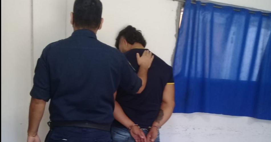 Despiadado- atacoacute a golpes a su madre en silla de ruedas