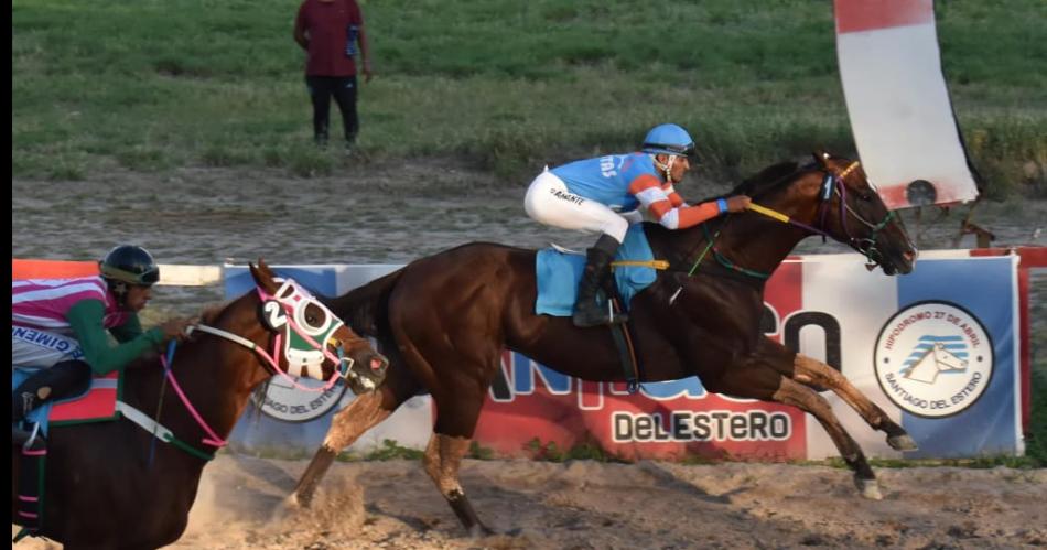 Gran espectaacuteculo se vivioacute ayer en las arenas del hipoacutedromo 27 de Abril