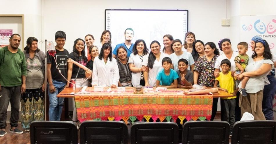 Invitan a sumarse a jornada solidaria por el Diacutea Internacional del Caacutencer Infantil