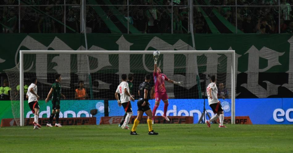 River vencioacute a San Martiacuten y se mantiene invicto en el torneo