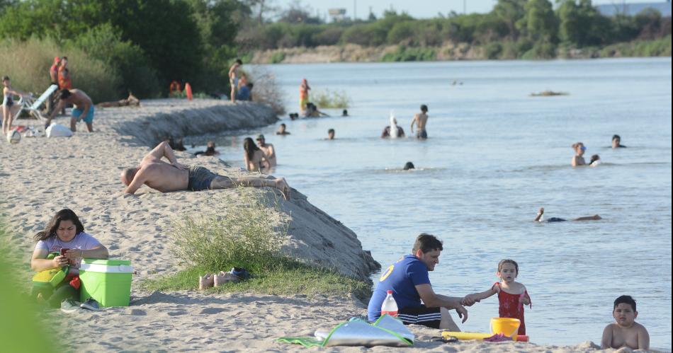 CONSEJOS Recomiendan ingresar al río en zonas en las que haya gente